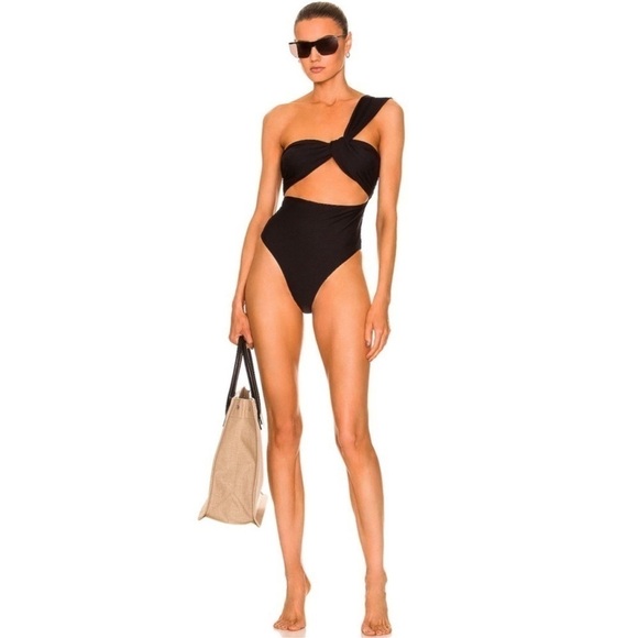 NWT GAUGE81 Black Digos One Shoulder Cutout Ruched One Piece Swimsuit Size S - Picture 1 of 9